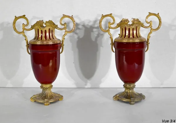 Paire de Cassolettes en Céramique et Métal Doré, style Louis XVI - XXe