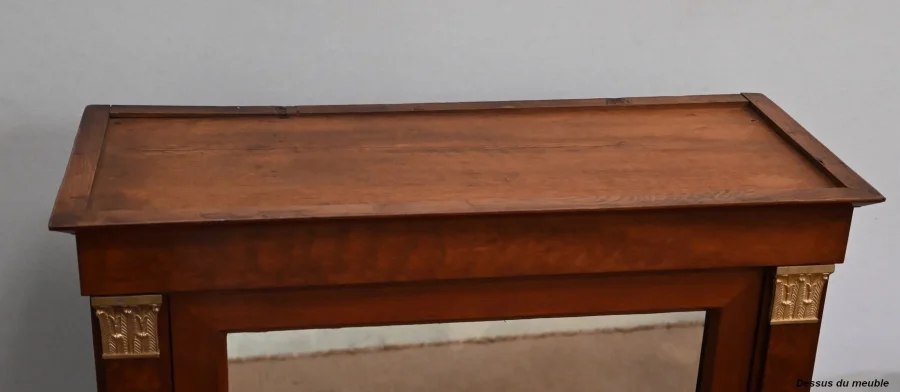SCHRANK IM FRANZÖSISCHEN DIRECTOIRE-STIL