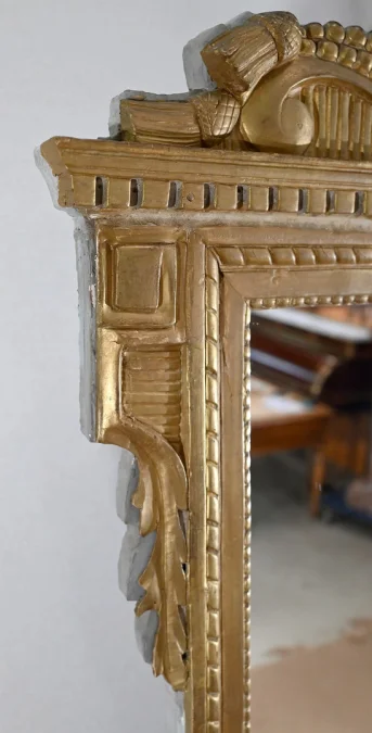 SPIEGEL IM LOUIS XVI-STIL