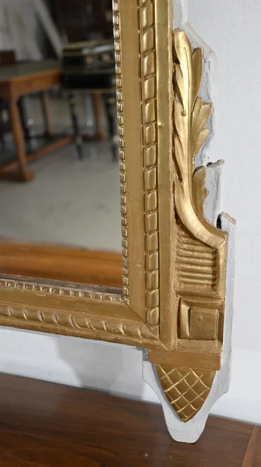 SPIEGEL IM LOUIS XVI-STIL