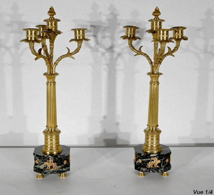 MANTLE GARNITURE