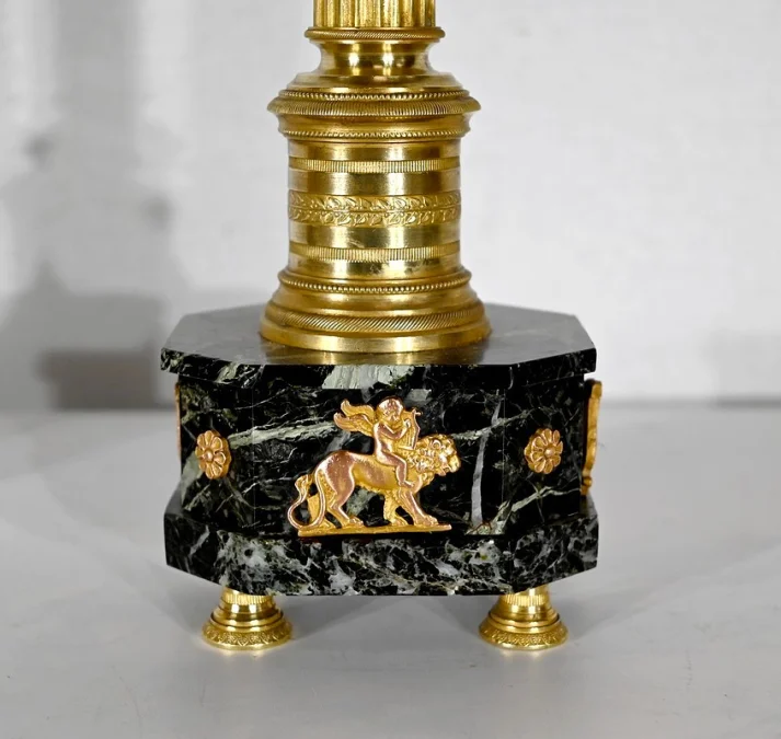 MANTLE GARNITURE