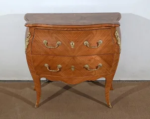 LOUIS XV STYLE CHEST OF DRAWERS