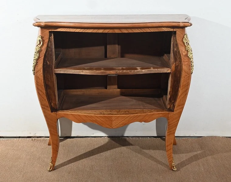 LOUIS XV STYLE CHEST OF DRAWERS