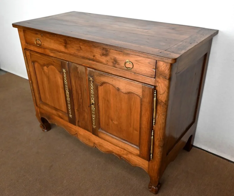 LOUIS XV STYLE BUFFET