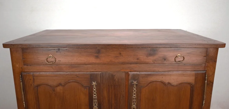 LOUIS XV STYLE BUFFET