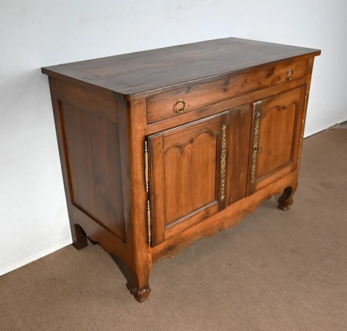 LOUIS XV STYLE BUFFET