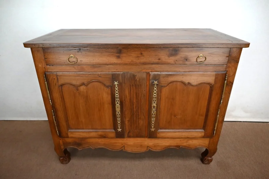LOUIS XV STYLE BUFFET