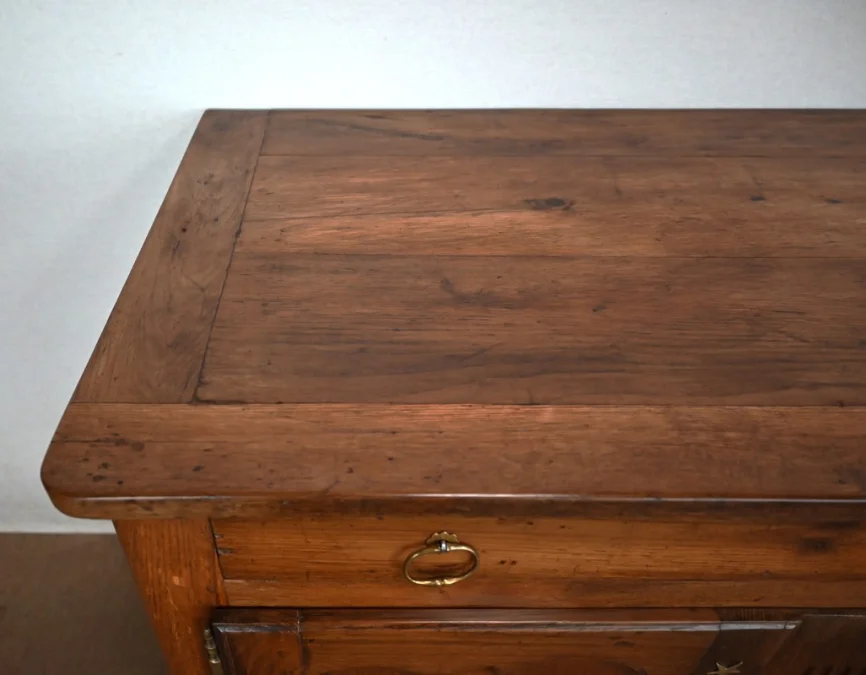 LOUIS XV STYLE BUFFET