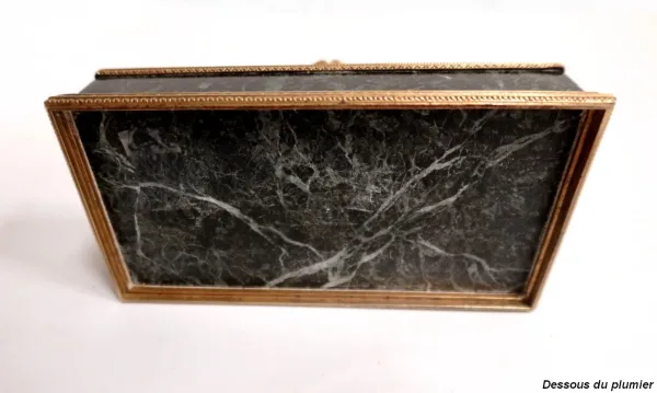 Rare Nécessaire de Bureau en Marbre et Bronze, style Empire – 2ème moitié du XIXe