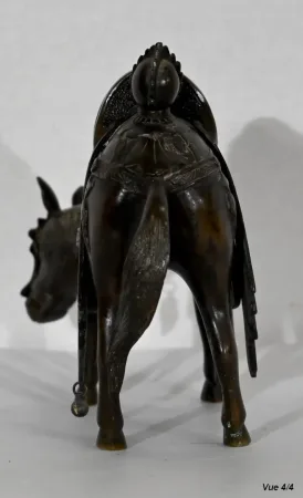 Cheval en Bronze, style Asiatique – Début XXe