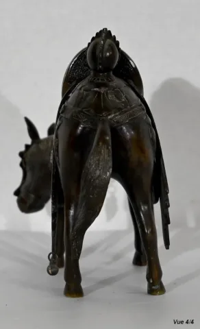 Cheval en Bronze, style Asiatique – Début XXe