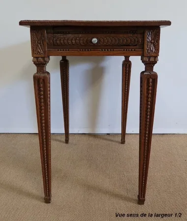 Petite Table d’appoint en Chêne massif, goût Louis XVI – 1900