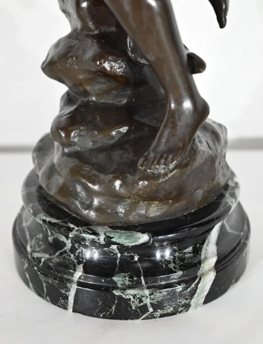 BRONZE VON DIANA DER JÄGERIN signiert J. GARNIER