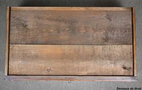 Commode Scriban en Noyer, époque Louis XV – Fin XVIIIe