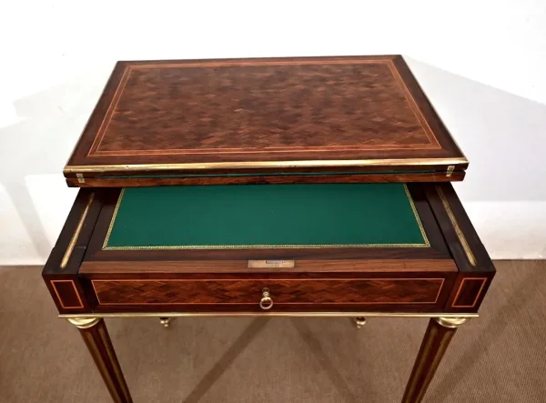 Table de Milieu Multifonction, style Louis XVI – Fin XIXe