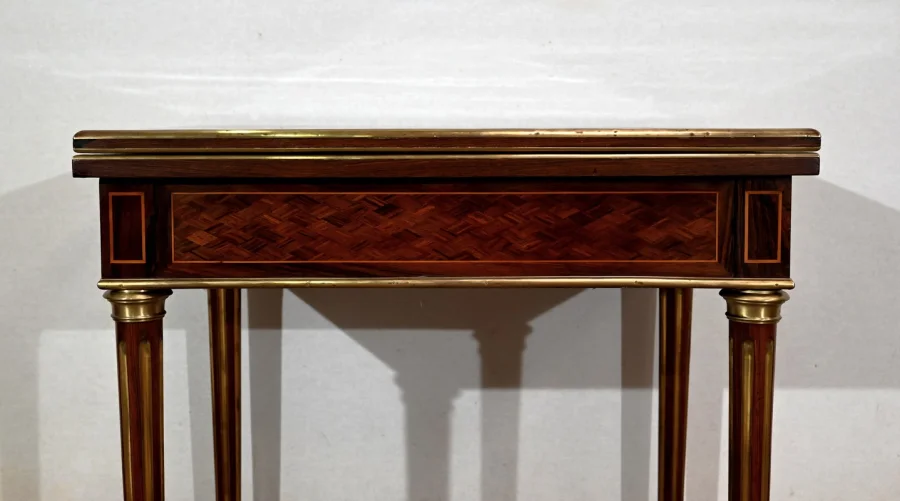 Table de Milieu Multifonction, style Louis XVI – Fin XIXe