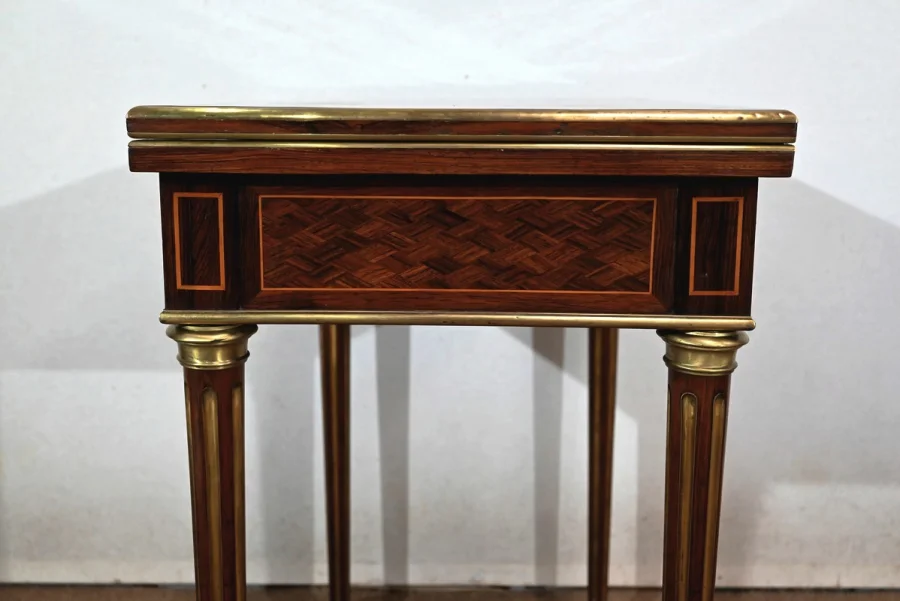 Table de Milieu Multifonction, style Louis XVI – Fin XIXe