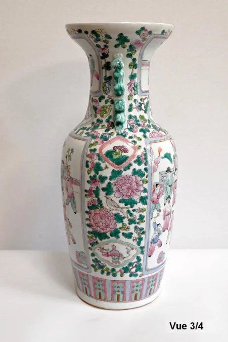 CHINESISCHE PORZELLANVASE