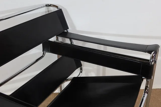 Paire d’importants Fauteuils Wassily B3 de M. Breuer – Début XXe