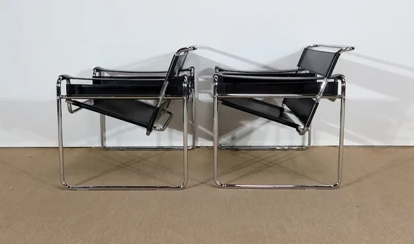 Paire d’importants Fauteuils Wassily B3 de M. Breuer – Début XXe