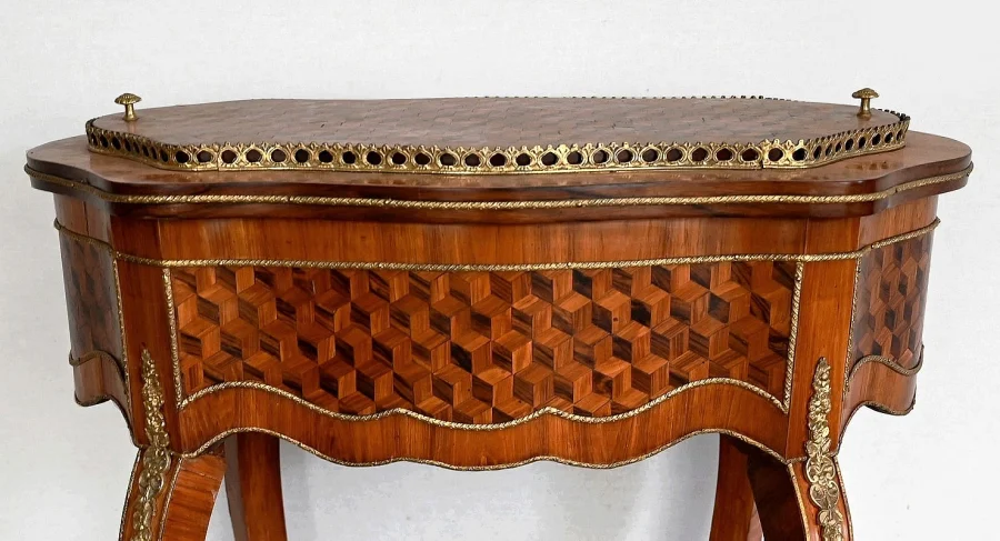 LOUIS XV STYLE JARDINIERE