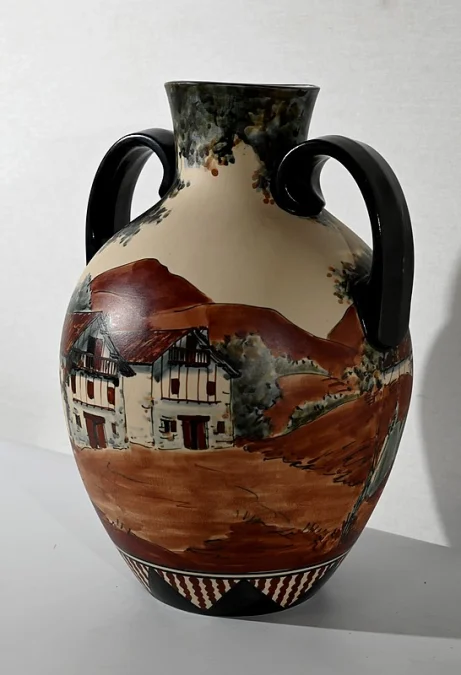 VASE signiert C. FISCHER