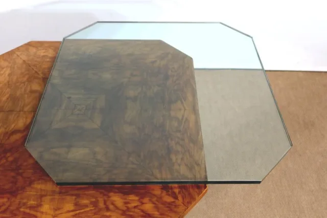 MESA OCASIONAL DE LA ÉPOCA ART DECO