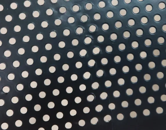 Table en Métal Chromé et Verre – 1970