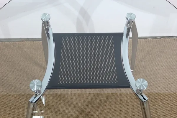 Table en Métal Chromé et Verre – 1970