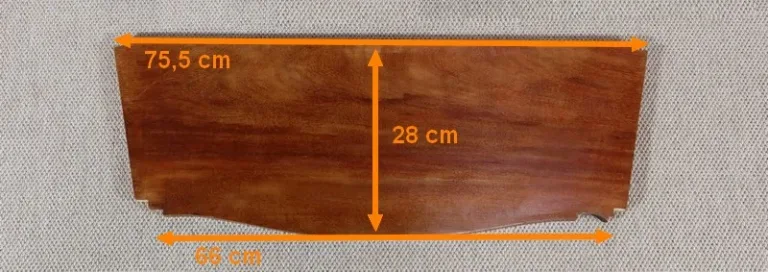 KAST IN ROCAILLE-STIJL