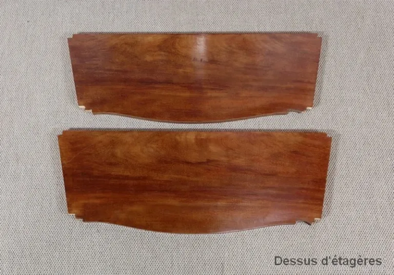 KAST IN ROCAILLE-STIJL