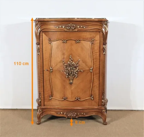 Meuble d’entre deux en Noyer, style Rocaille – 1900