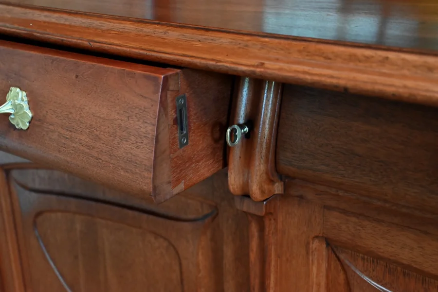 Important Buffet Vitrine en Acajou, attribué à la Maison E. Diot, Art Nouveau – 1900