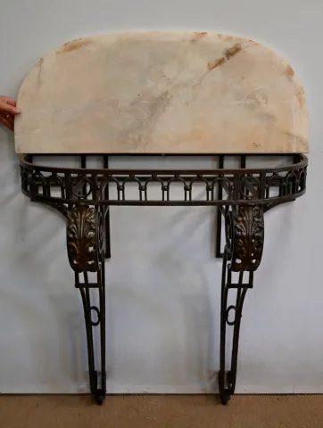 SMEEDIJZEREN CONSOLE TAFEL