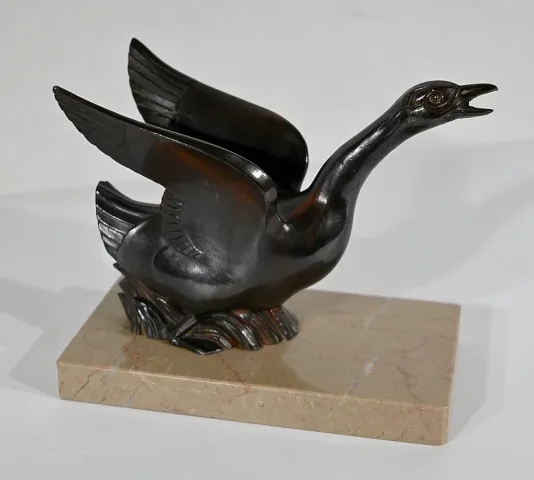 Paire de Serre-Livres, Cygnes en Métal Patiné sur Marbre – 1930 / 1940
