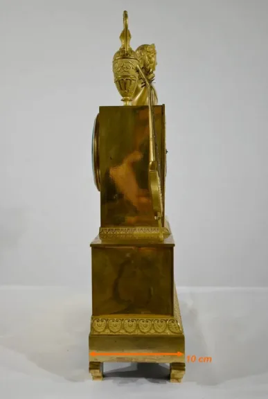 Horloge en Bronze Doré, estampillée « Leroy Palais Royal », époque Empire – Début XIXe
