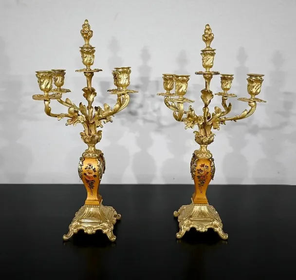 MANTEL GARNITUR