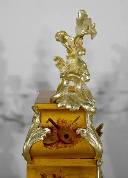 MANTEL GARNITUR
