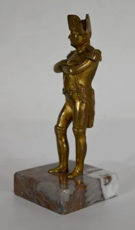 VERGOLDETE BRONZEFIGUR VON NAPOLEON