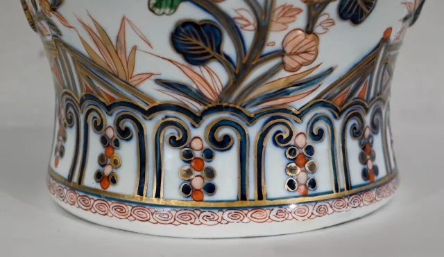 VASE signed H. GIBOT