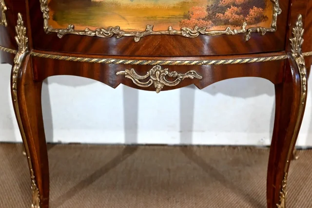 SCHRANK IM ÜBERGANGSSTIL