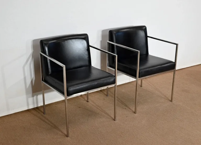 PAAR QUADRATISCHE SESSEL