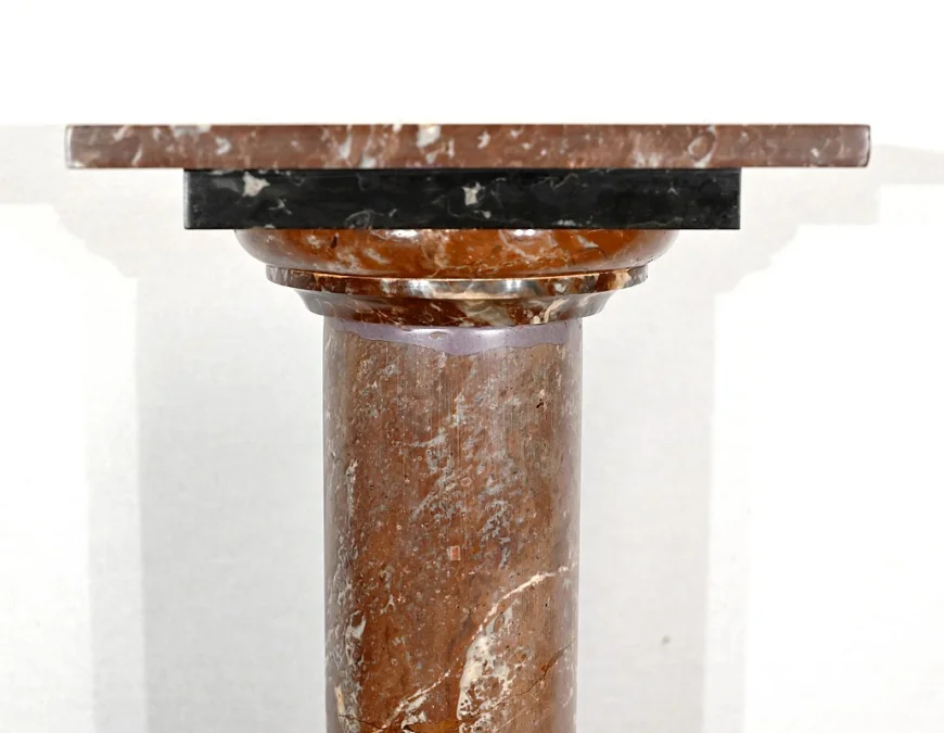MARBLE COLUMN