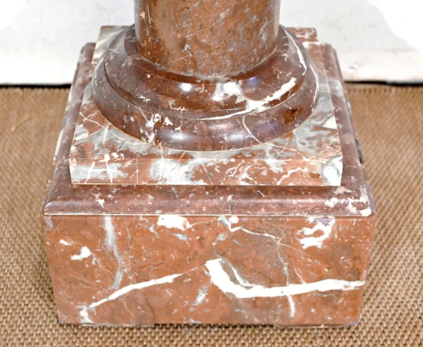 MARBLE COLUMN