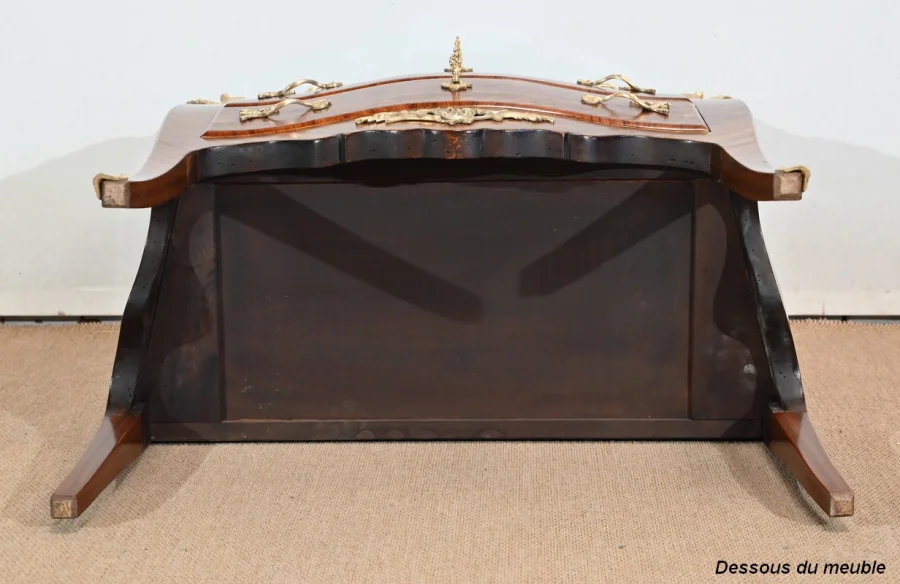 LOUIS XV  STYLE CHEST OF DRAWERS