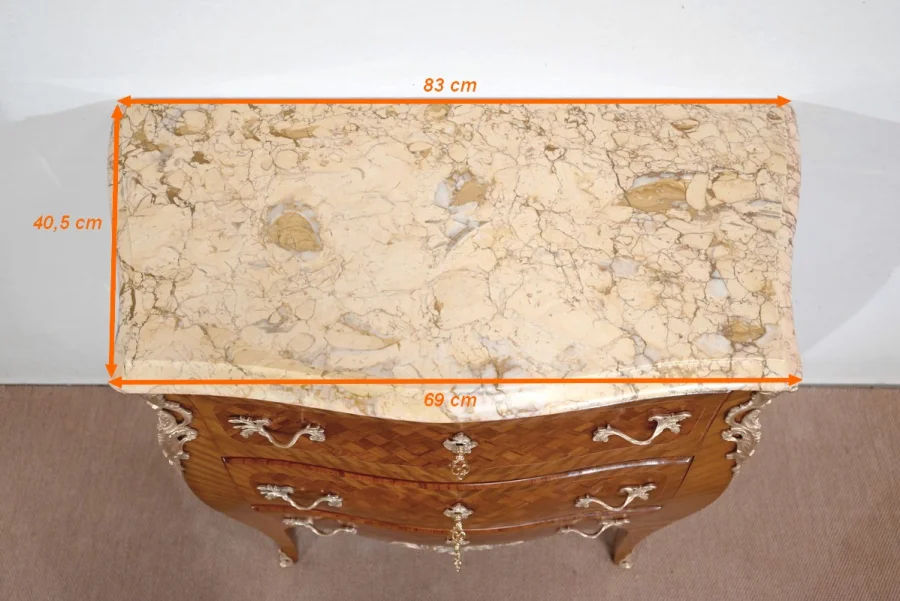 LOUIS XV  STYLE CHEST OF DRAWERS