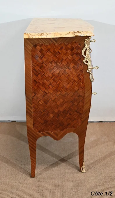 LOUIS XV  STYLE CHEST OF DRAWERS