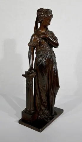 Bronze « Femme à l’Antique» d'E. Bouret – XIXe