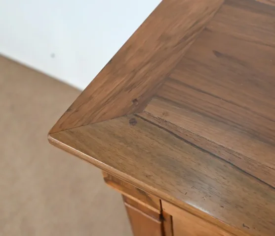 FRENCH DIRECTOIRE PERIOD CHEST OF DRAWERS